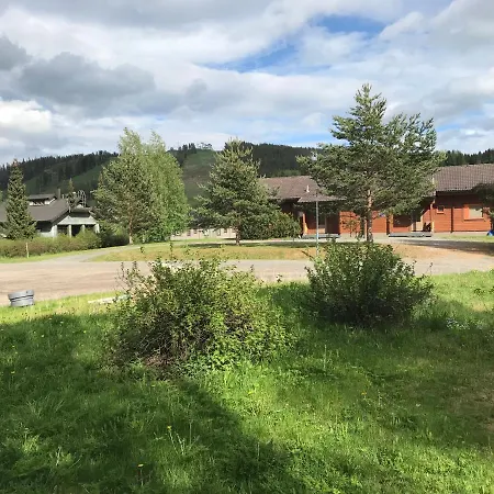 Himoskukkula, 140M2 בקתה *